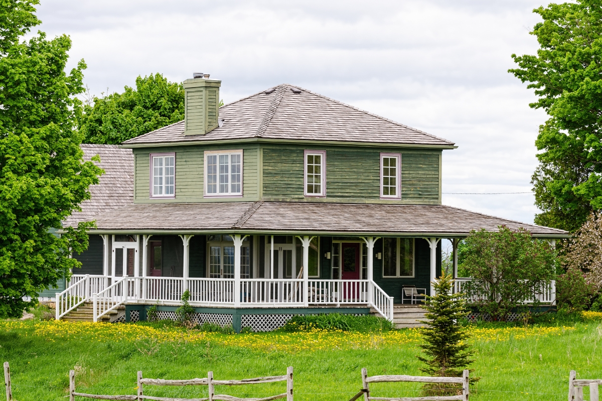 wrap around porch