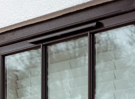 Multi-coloured frames